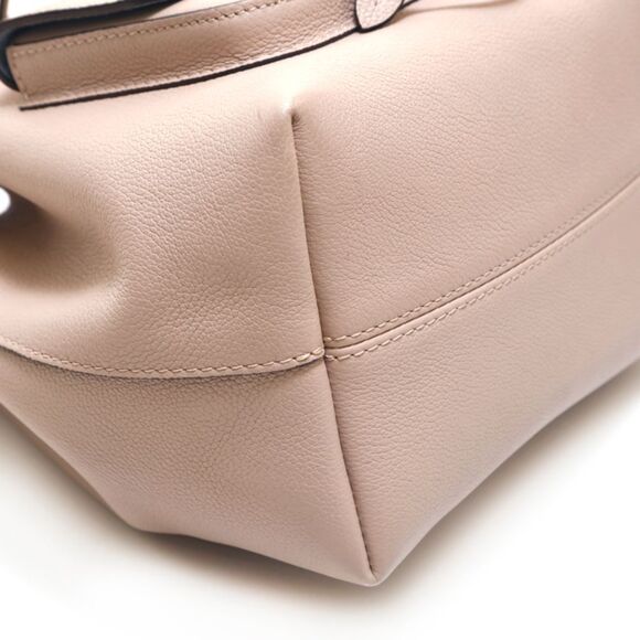 Louis Vuitton LockMe Bucket NV Drawstring Shoulder Bag - Picture 5 of 11